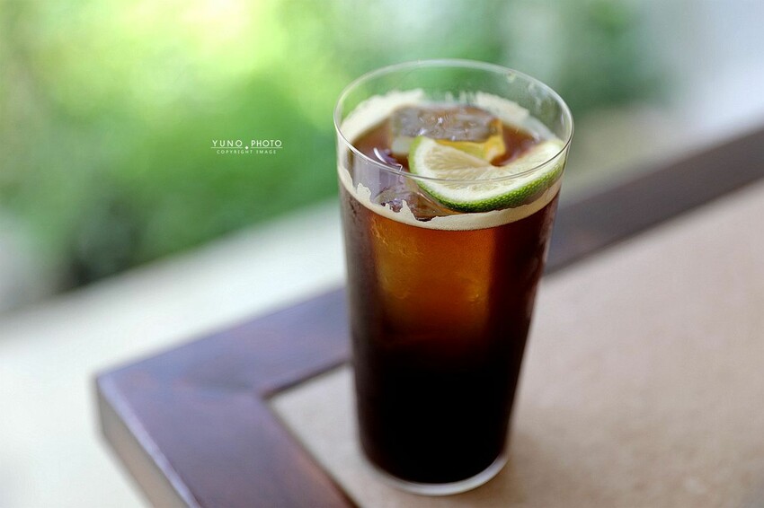 台中市西區每日限量80份！職人精神直火炭燒咖哩 激推超厚實腰內櫻花豬排咖哩和大人味慢燉豬頰｜壱絕咖哩(台中西區)