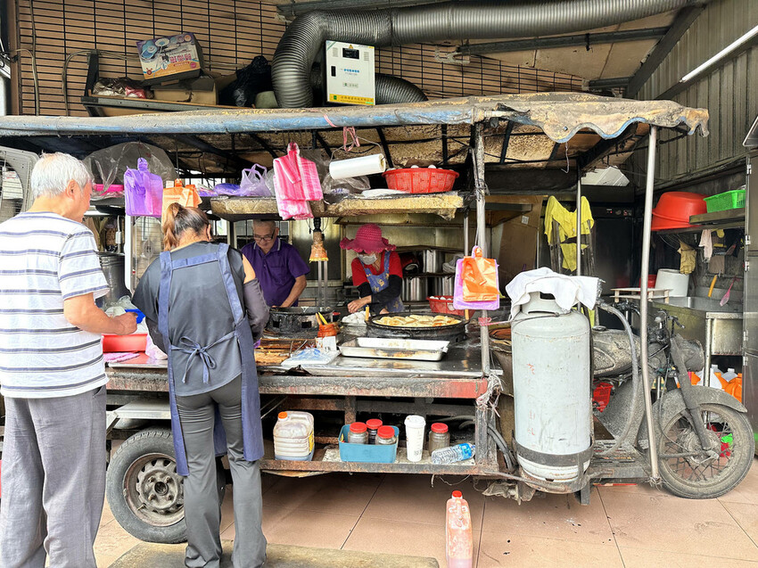 八德「監獄」蛋餅你吃過嗎？一大早排隊也非吃不可！被喻為在地最