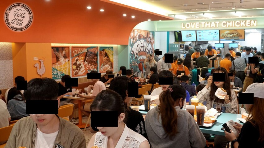 台北市中正區【 美式炸雞 】炸雞控必衝！美國超紅Popeyes炸雞插旗台北車站商圈，連碧昂絲、金卡戴珊都瘋狂熱愛的勁厚布