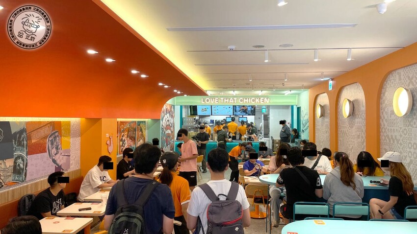 台北市中正區【 美式炸雞 】炸雞控必衝！美國超紅Popeyes炸雞插旗台北車站商圈，連碧昂絲、金卡戴珊都瘋狂熱愛的勁厚布