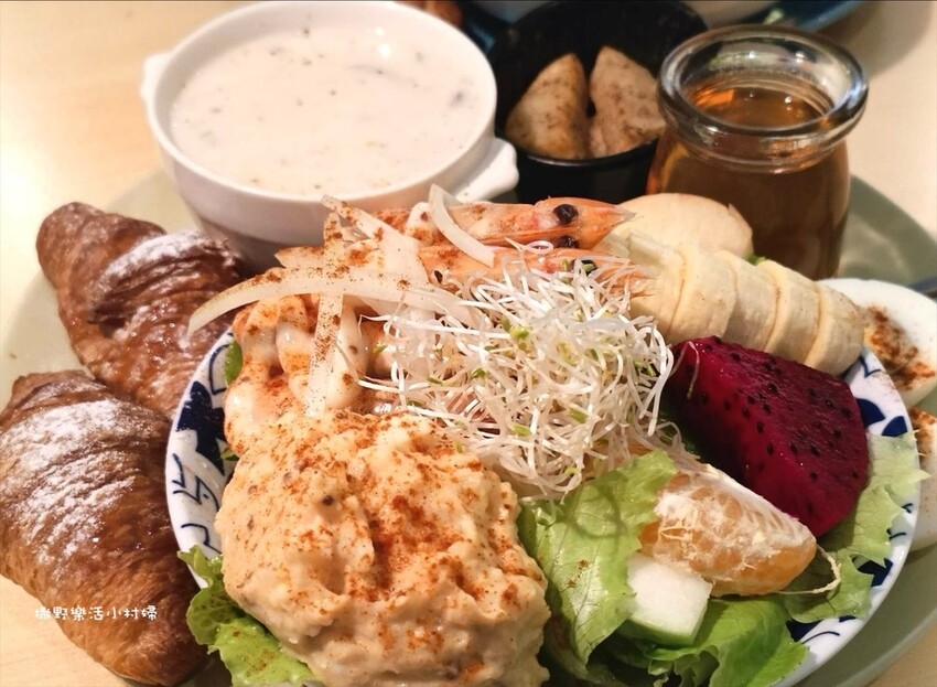 宜蘭市【Wake沃客活力早午餐】用心的餐點&溫馨舒適的環境,