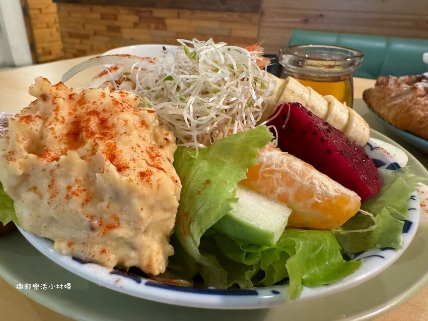 宜蘭市【Wake沃客活力早午餐】用心的餐點&溫馨舒適的環境,