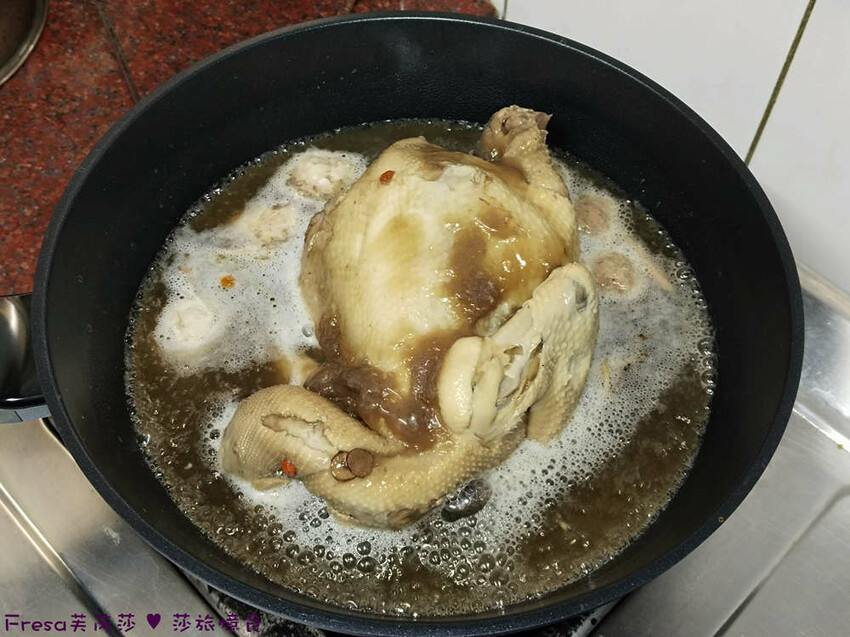 新北市三重區宅配美食［灣島食鮮］牛肉/鴨肉/芋頭貢丸煮湯煮麵都好吃