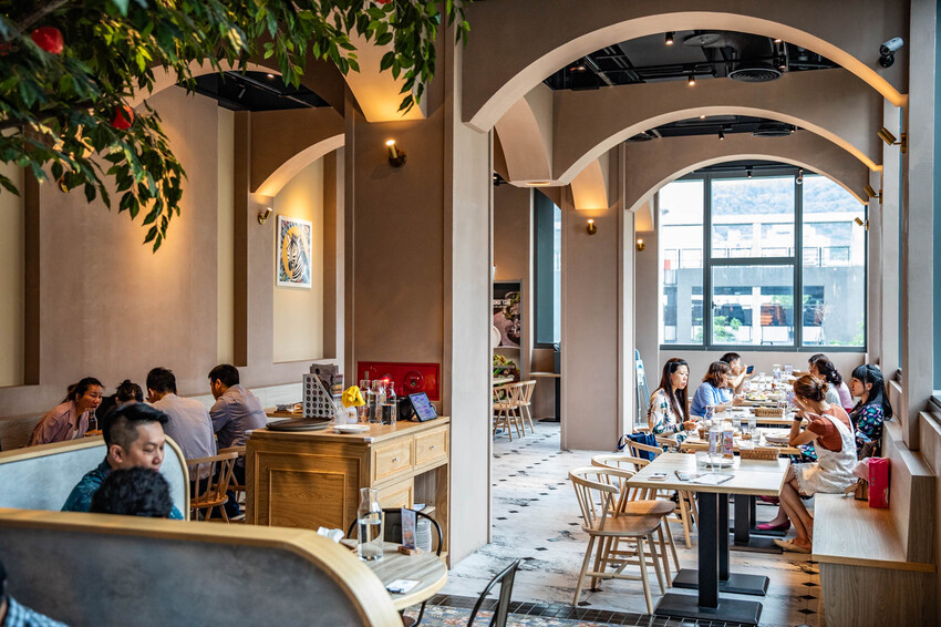 新北市新店區默爾 pasta pizza 新北誠品裕隆城店|新店義式餐廳推薦!百年手工窯烤爐就是讚!披薩就是要有豹紋才好吃,