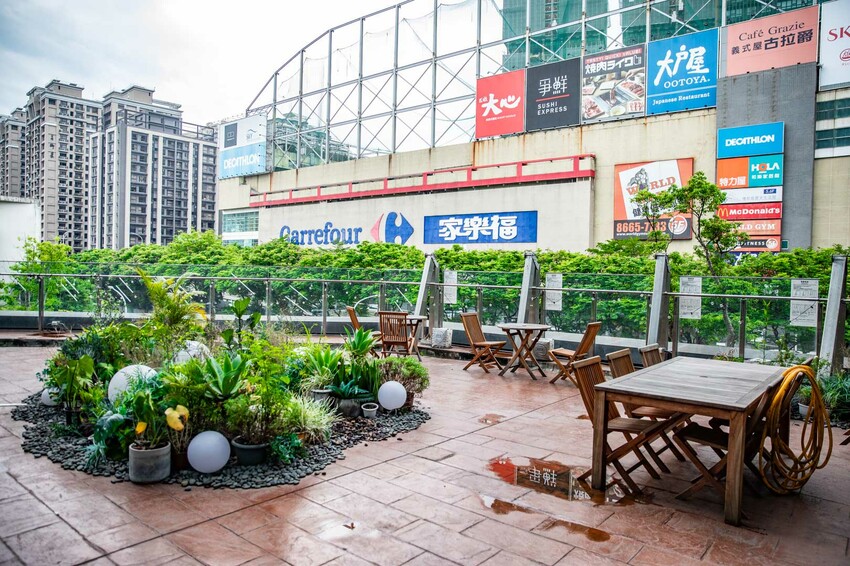 新北市新店區默爾 pasta pizza 新北誠品裕隆城店|新店義式餐廳推薦!百年手工窯烤爐就是讚!披薩就是要有豹紋才好吃,