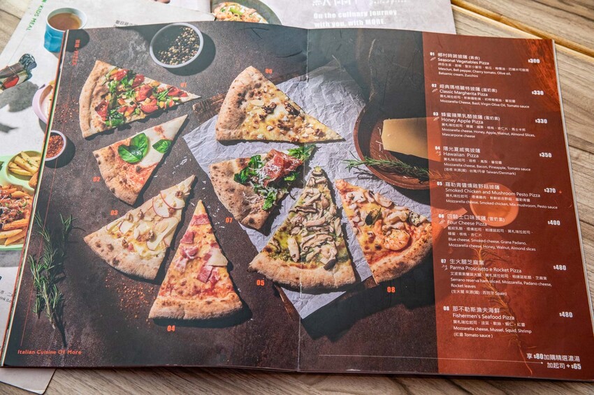 新北市新店區默爾 pasta pizza 新北誠品裕隆城店|新店義式餐廳推薦!百年手工窯烤爐就是讚!披薩就是要有豹紋才好吃,