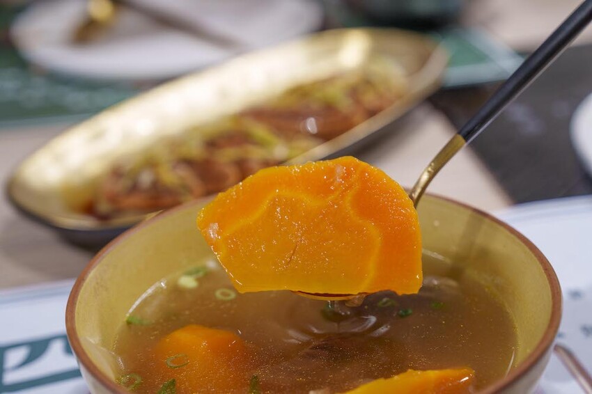 台北市萬華區預約制私廚 大四喜麻辣雞公煲|西門町預約制私廚,香港人開的私廚~雞公煲煲湯都是拿手覺門