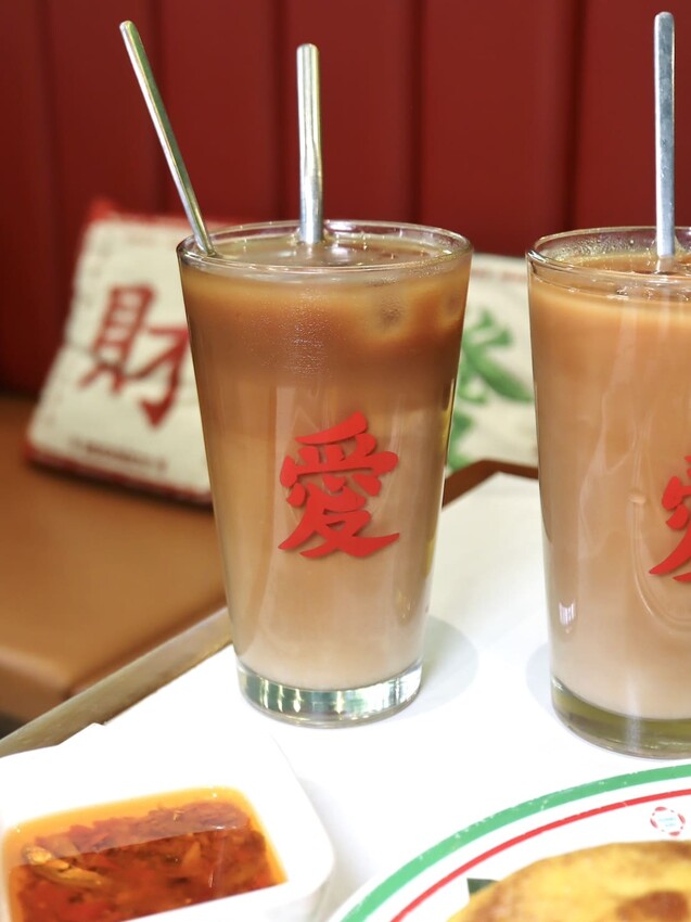 永芯茶檔|藝文特區高評價港式茶餐廳。必點乒乓球大鮮蝦雲吞撈麵、超狂黃金流芯西多士 – 艾瑞絲的吃貨日常