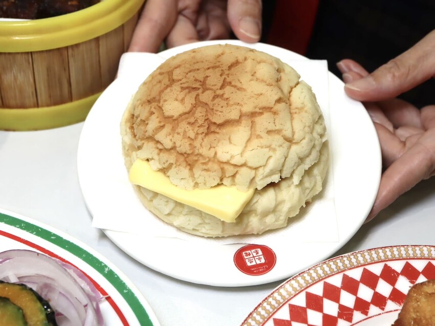 永芯茶檔|藝文特區高評價港式茶餐廳。必點乒乓球大鮮蝦雲吞撈麵、超狂黃金流芯西多士 – 艾瑞絲的吃貨日常