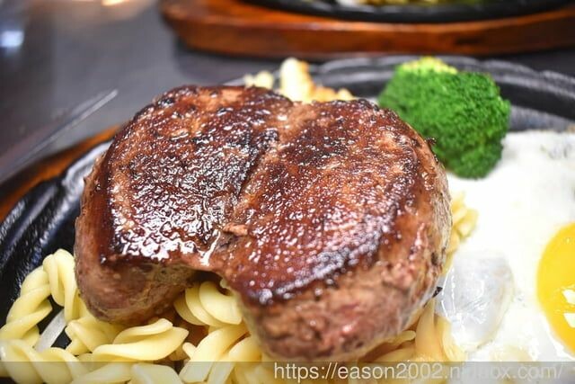 北投牛排 | 正宗北投牛小弟強勢回歸 平價牛排魂，勾起北投在地饕客味蕾~~ -  就是這樣。吃喝玩樂。愛漂亮部落格 - FashionGuide 華人時尚專業評鑑