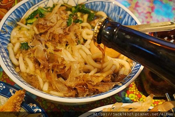 {台東美食}榕樹下米苔目(中華路創始老店-別無分店) {台東美食}榕樹下米苔目(中華路創始老店-別無分店)