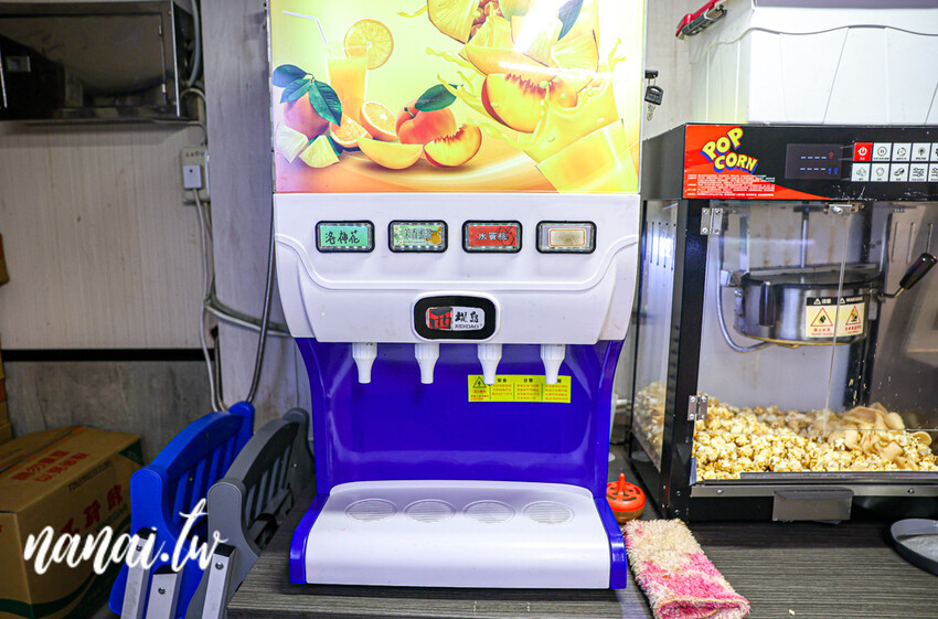 低調開在道東書院旁生意好到爆!超人氣平價鍋物+排餐,附餐自助吧吃到飽,一品火鍋排餐