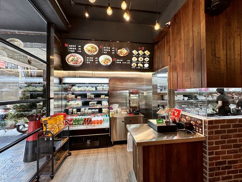 桃園市中壢區桃園｜中壢美食｜阿美米干（Amay Noodle）中壢店，終於不用跑到龍崗吃米干囉！！（中壢新店）