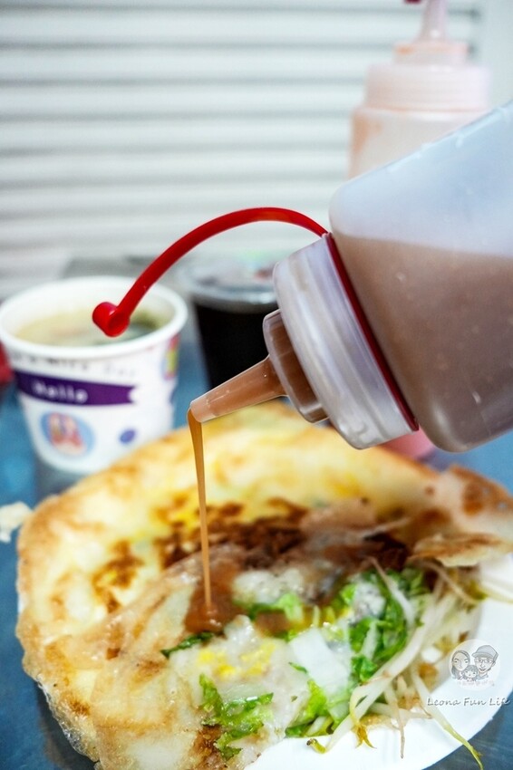 台中市太平區太平小吃推薦|巷弄中來找總煎吃酥皮蚵仔煎，必點料多滿滿味噌湯|三一八總煎|太平NISSAN 旁