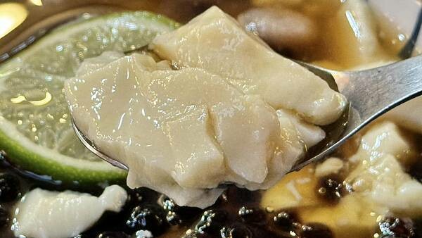 5倍大芋圓是什麼？岳岳吃一口驚呼：這是拳頭吧？！【台北市萬華