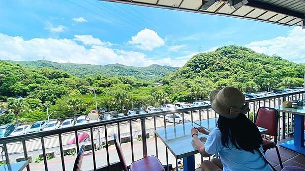 IMG_5751.jpg IMG_5751.jpg