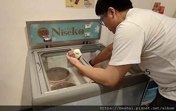 推薦桃園厲害的~集英會牛肉麵館湯頭超濃牛肉大塊又Q彈附有免費