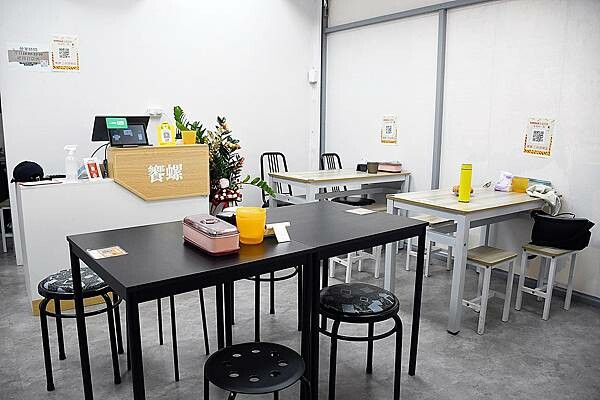 高雄市三民區一天只賣四小時的好滋味，每日限量的炸蛋吃不到會搥心肝【饗螺螺螄粉－三民建興店】超美味的螺螄粉，好康多