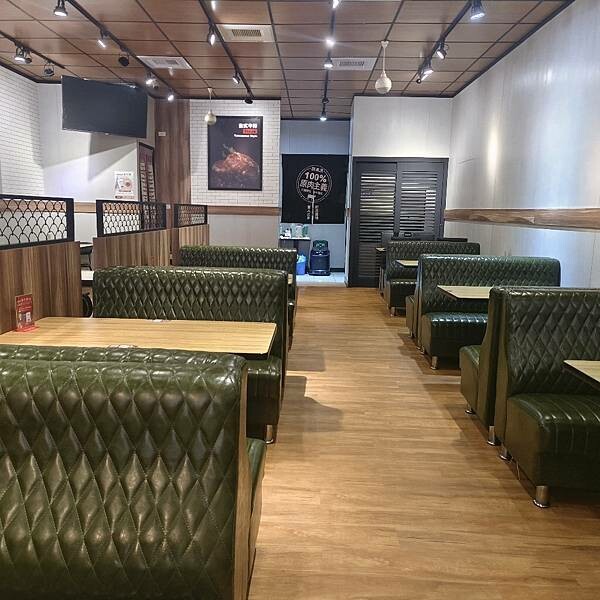 高雄市小港區(高雄/小港)孫東寶 plus 館-小港崇文店， 全新裝潢＋升級自助吧 熟食類、點心類、小菜類、飲品，通通可以無