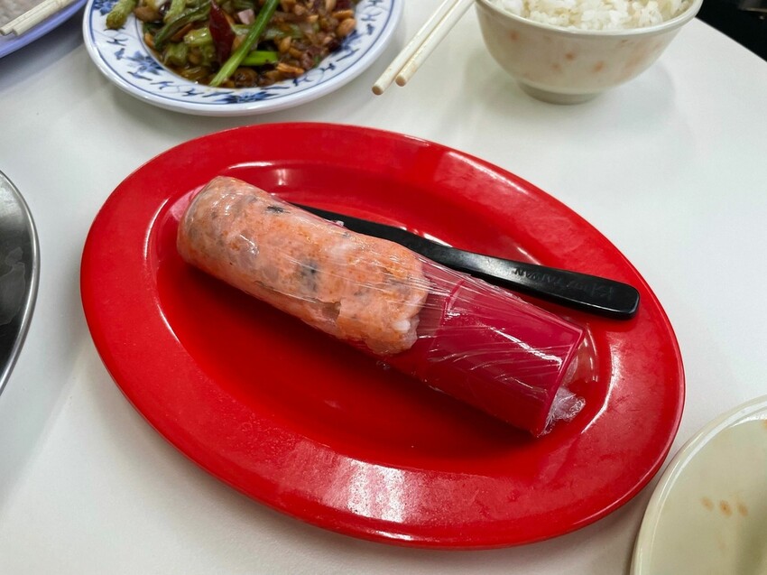 台中南屯 平價汕頭火鍋 手工丸子超 juicy 發爐石頭火鍋