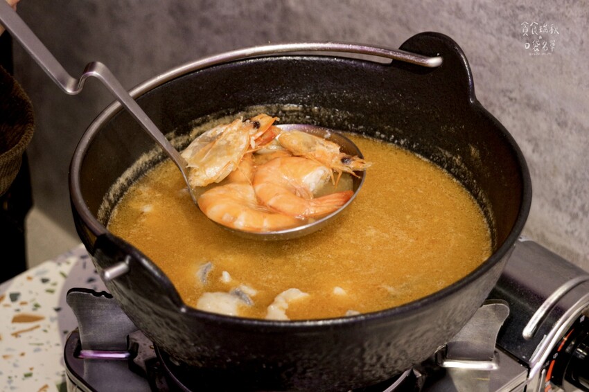 台中西屯｜湯鮮味美的酸菜魚~全新升級自助吧吃到飽！超過50種