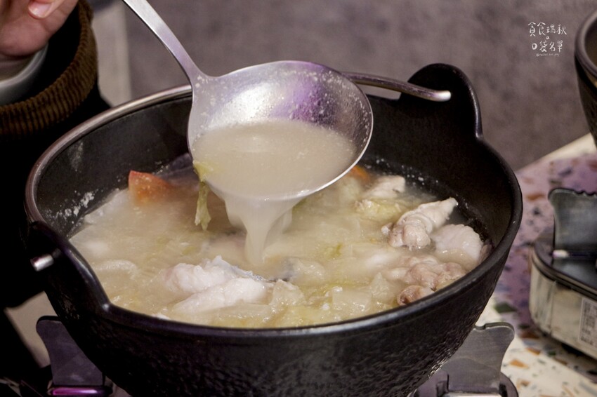 台中西屯｜湯鮮味美的酸菜魚~全新升級自助吧吃到飽！超過50種