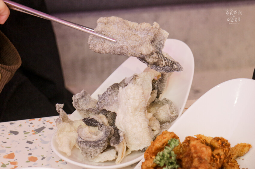 台中西屯｜湯鮮味美的酸菜魚~全新升級自助吧吃到飽！超過50種