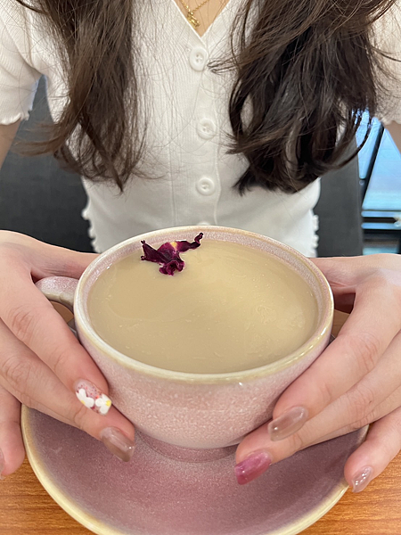 【台北美食】早午餐現點現做|法式皮卡第捲餅|用料實在百元就能