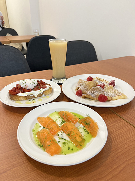 【台北美食】早午餐現點現做|法式皮卡第捲餅|用料實在百元就能