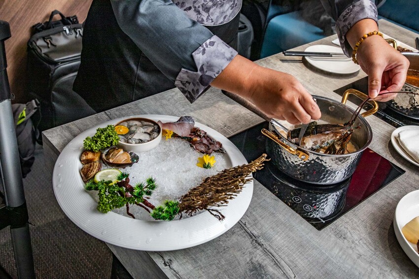 桃園市蘆竹區大明星頂流涮涮鍋|明星爭相預約!宛如高檔私人招待所,尊榮感十足套餐式頂級鍋物