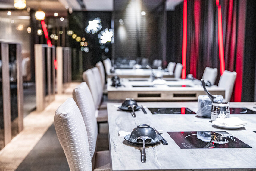 桃園市蘆竹區大明星頂流涮涮鍋|明星爭相預約!宛如高檔私人招待所,尊榮感十足套餐式頂級鍋物