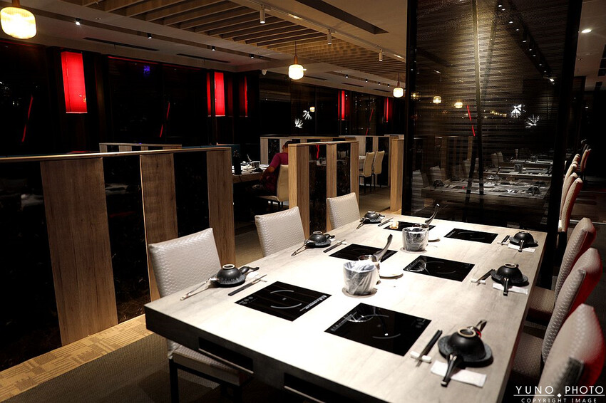 桃園市蘆竹區私人招待所等級!隱藏版頂級活體海鮮鍋物 明星藝人最愛|大明星頂流涮涮鍋(桃園南崁火鍋)