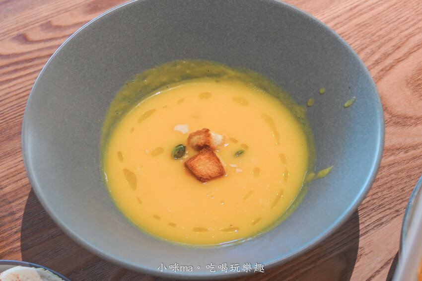 CAFE STAY|旅人咖啡新品牌,獨棟玻璃屋設計美翻 餐點好吃又好拍,近風禾公園 桃園美食