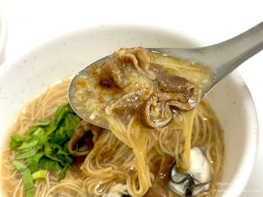 台中市北區高雄蚵仔麵線-中國醫周邊美食,GOOGLE評論4.1顆星