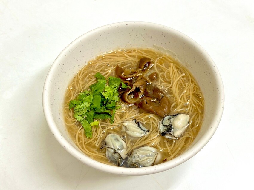 台中市北區高雄蚵仔麵線-中國醫周邊美食,GOOGLE評論4.1顆星