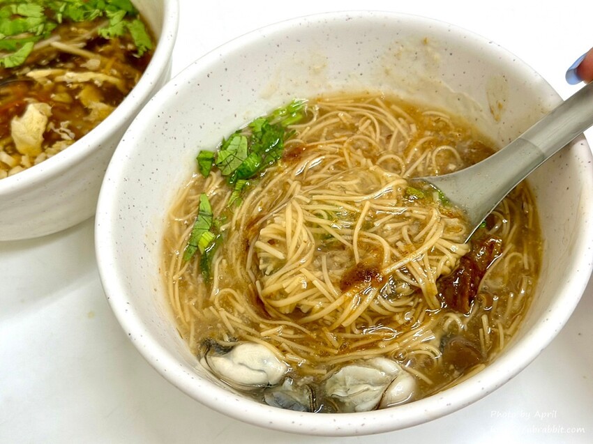 台中市北區高雄蚵仔麵線-中國醫周邊美食,GOOGLE評論4.1顆星