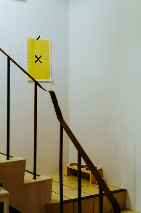 到一個不曾停留的山邊小村落,吸咖啡 甜點 和貓咪味|宜蘭東澳