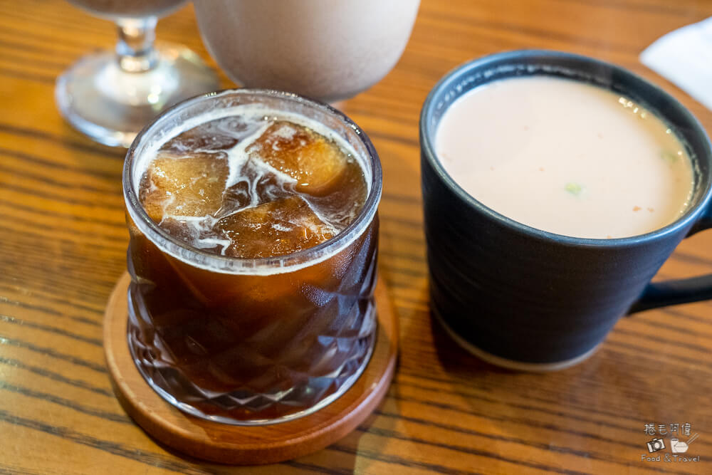 高雄鹽埕咖啡廳新選擇推薦！《咖啡打擾了茶》香料奶茶與咖啡的浪漫衝撞
