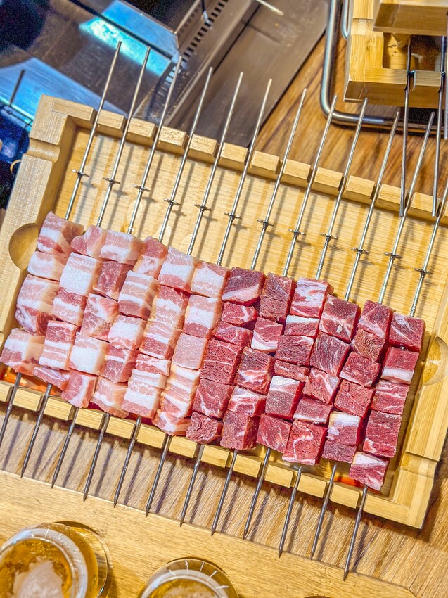 竹北燒烤推薦!歡聚堂自動旋轉烤串必吃5大推薦!近竹北遠百,懶 竹北燒烤推薦!歡聚堂自動旋轉烤串必吃5大推薦!近竹北遠百,懶