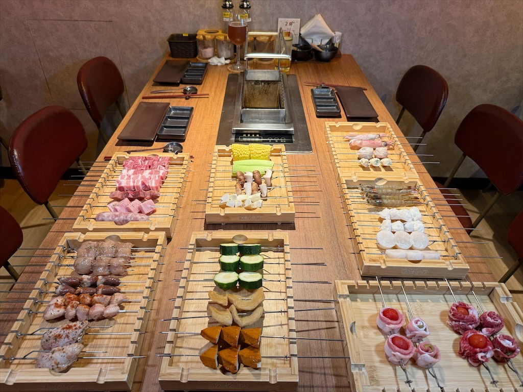歡聚堂串燒|新竹竹北串燒,旋轉串燒輕鬆烤又有趣,食材新鮮又美味,精釀啤酒有四種不同風味可選擇/寵物友善 @果果愛Fruitlove