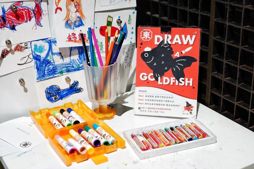 距離華泰名品城3分鐘車程!招牌石頭麻油炒魷魚干、辛香料~現場爆炒香氣好逼人