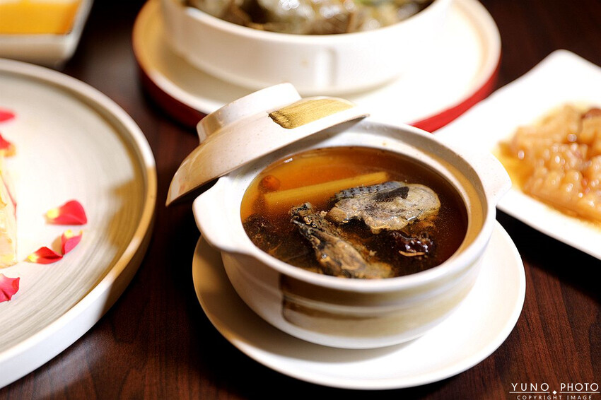 桃園市中壢區嗑私廚不必再湊人啦！色香味俱全無菜單台菜料理 一人只要880元｜燦 台菜私廚(桃園中壢美食推薦)