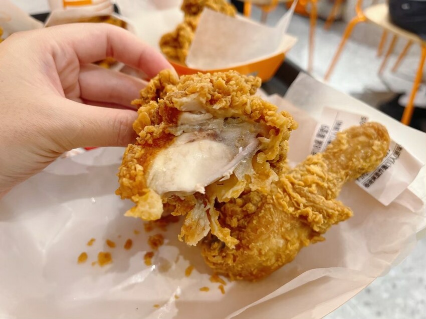 台北市中正區從早排到晚也一定要吃的美式炸雞｜Popeyes Chicken 大力水手炸雞，台灣第間分店就在台北，不用搭飛機也能吃