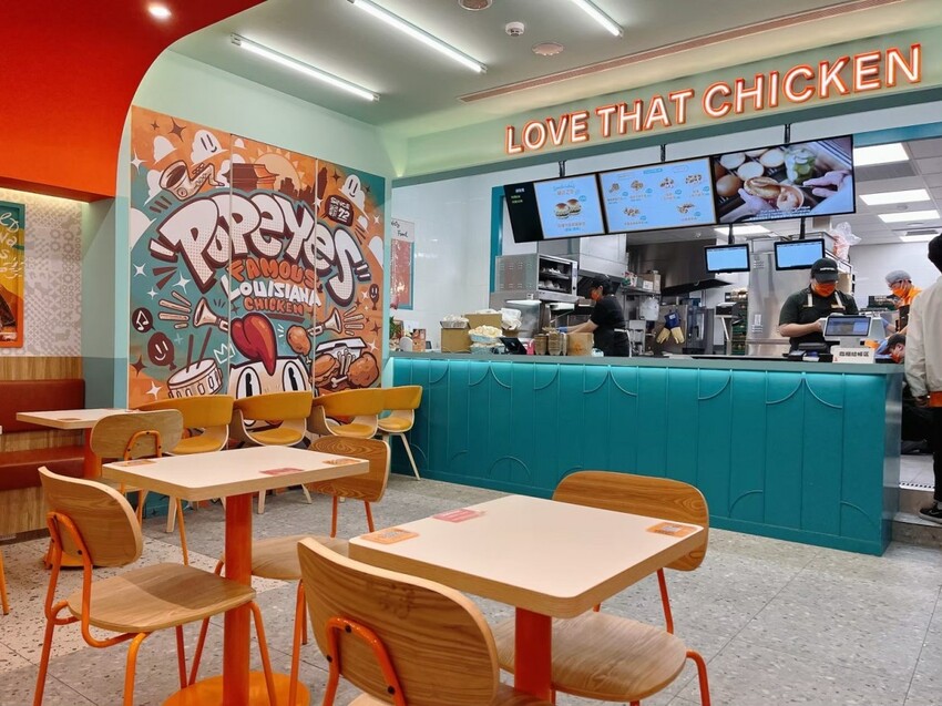 台北市中正區從早排到晚也一定要吃的美式炸雞｜Popeyes Chicken 大力水手炸雞，台灣第間分店就在台北，不用搭飛機也能吃