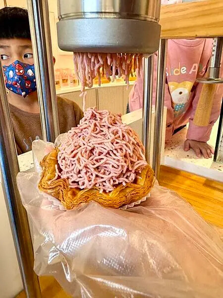 法布甜法式手工甜點、草莓季節新品、草莓蒙布朗千層蛋塔、伴手禮