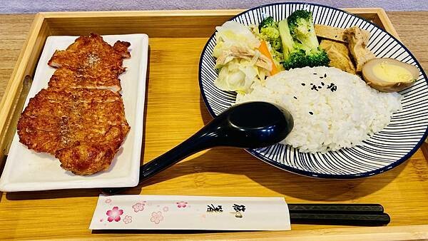 IMG_4462.jpg IMG_4462.jpg