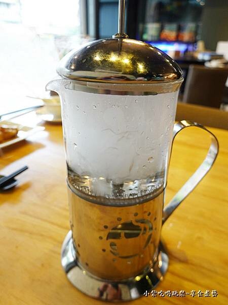 氣泡菊花茶-燦台菜私廚 (2).jpg