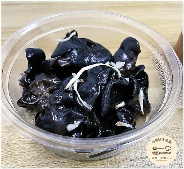 ［台北行天宮］筵餃手工水餃－台北中山巷弄裡的上班族美食小吃