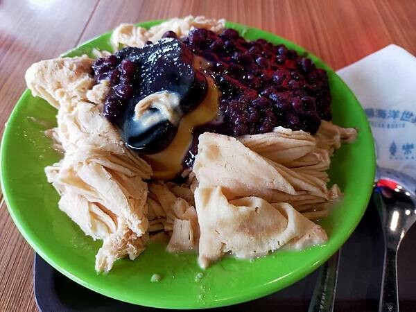 新北萬里一間冰屋~野柳海洋世界~地質公園~ 新北萬里一間冰屋~野柳海洋世界~地質公園~