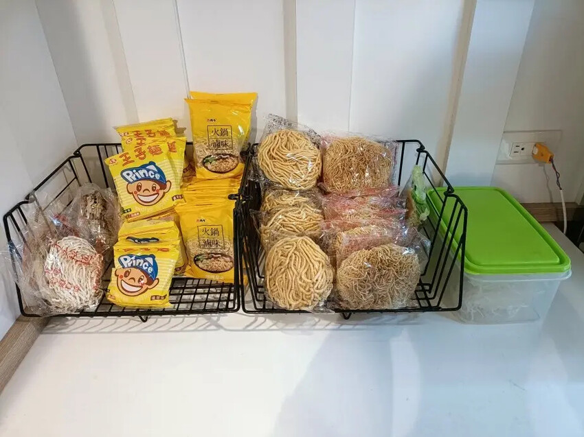 板橋火鍋新開店！新埔捷運站「來吧吃鍋」野菜 滷肉飯吃到飽。